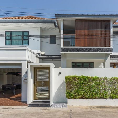 Exquisite Pool Villa Pattaya Nong Prue Extérieur photo