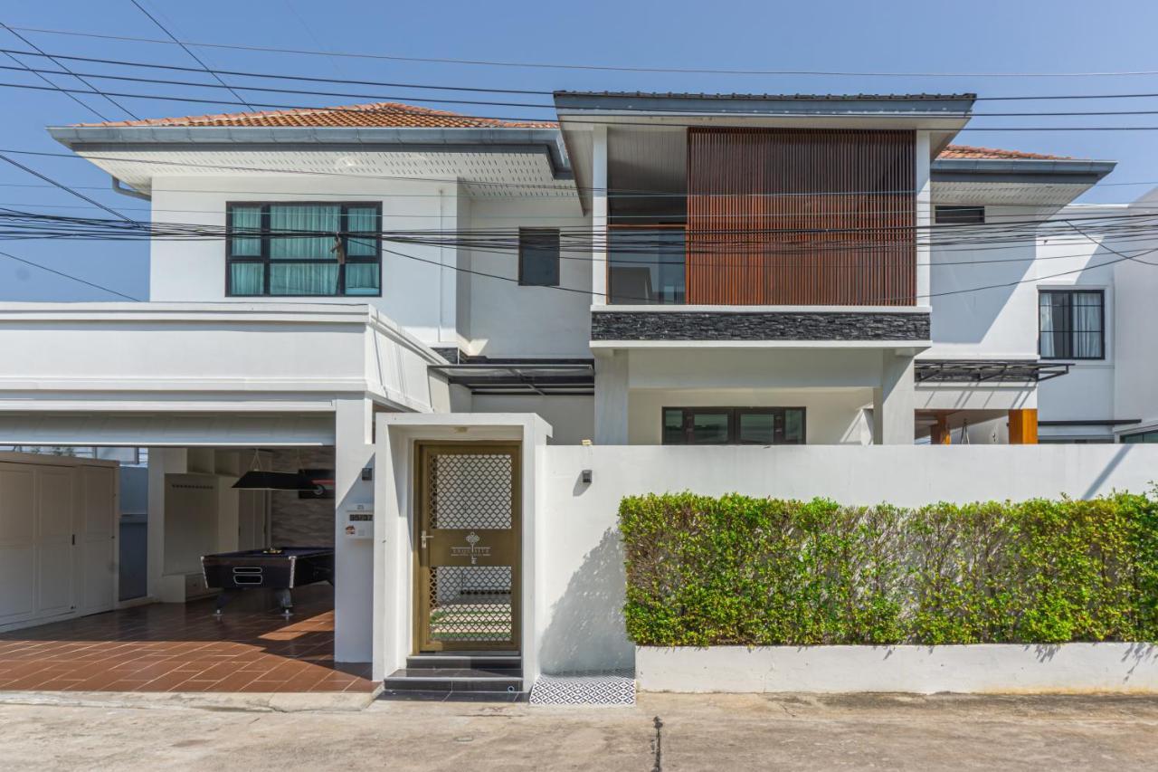 Exquisite Pool Villa Pattaya Nong Prue Extérieur photo